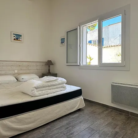 Villa 4 pièces - 6 pers - Proche mer, Animaux admis, Parking - FR-1-705-16 Hébergement de vacances *